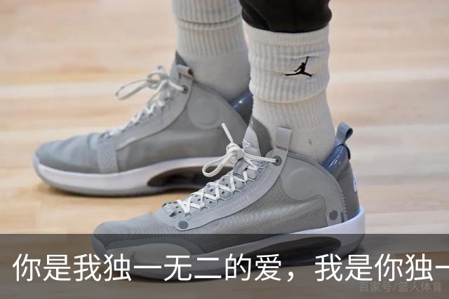 你是我独一无二的爱，我是你独一无二的无可替代